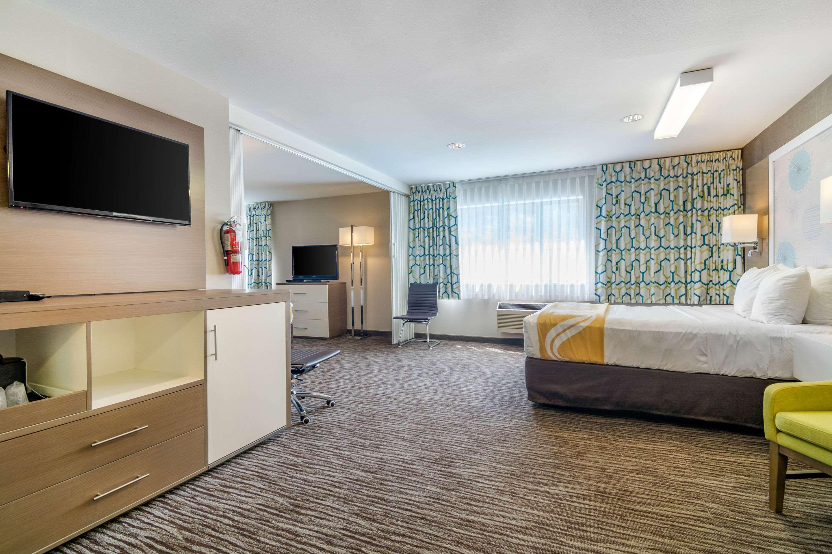 Quality Inn Kamloops Eksteriør billede