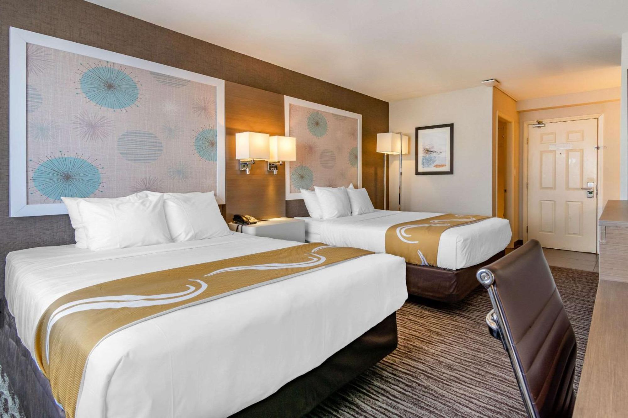 Quality Inn Kamloops Eksteriør billede