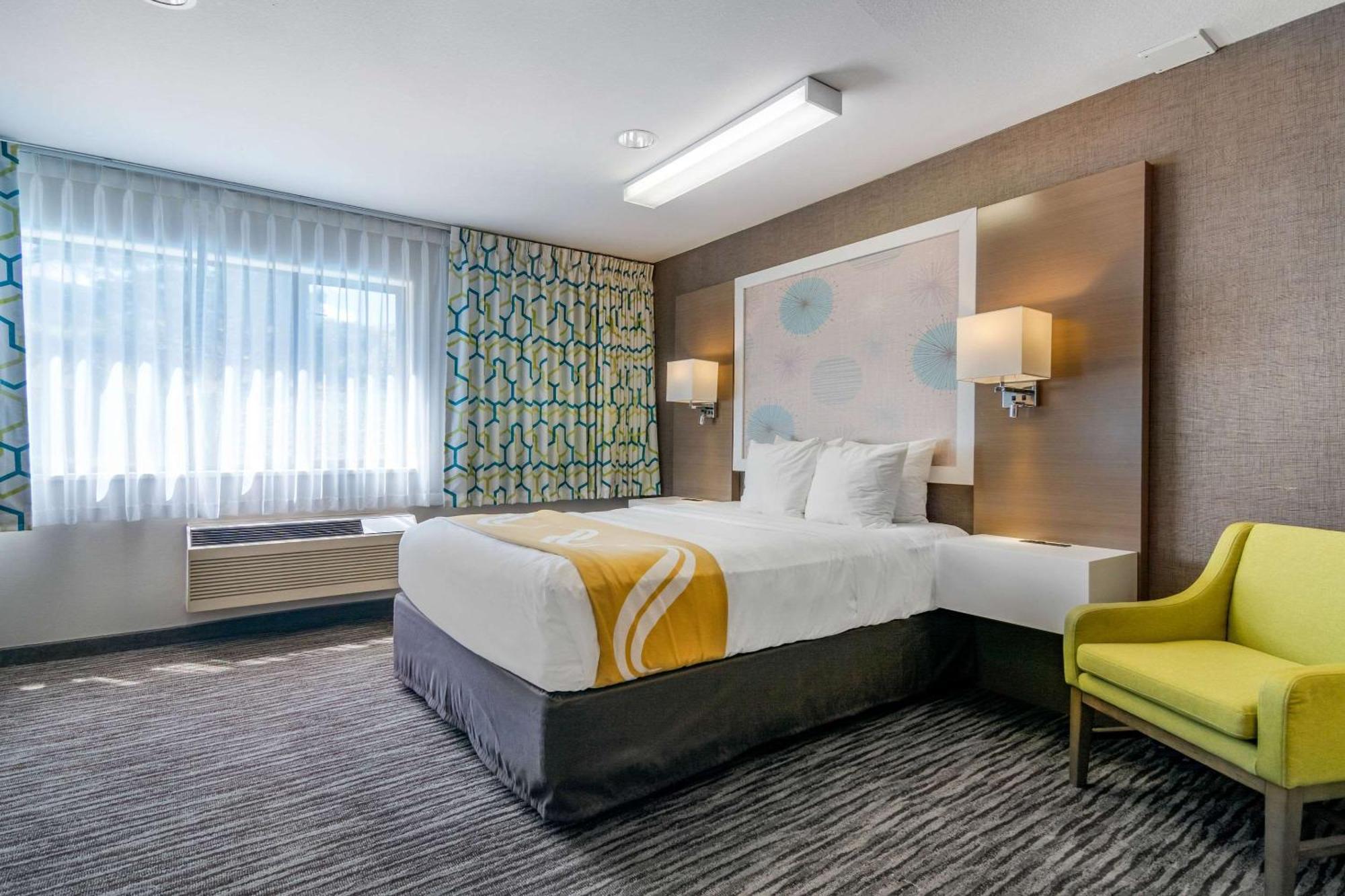 Quality Inn Kamloops Eksteriør billede