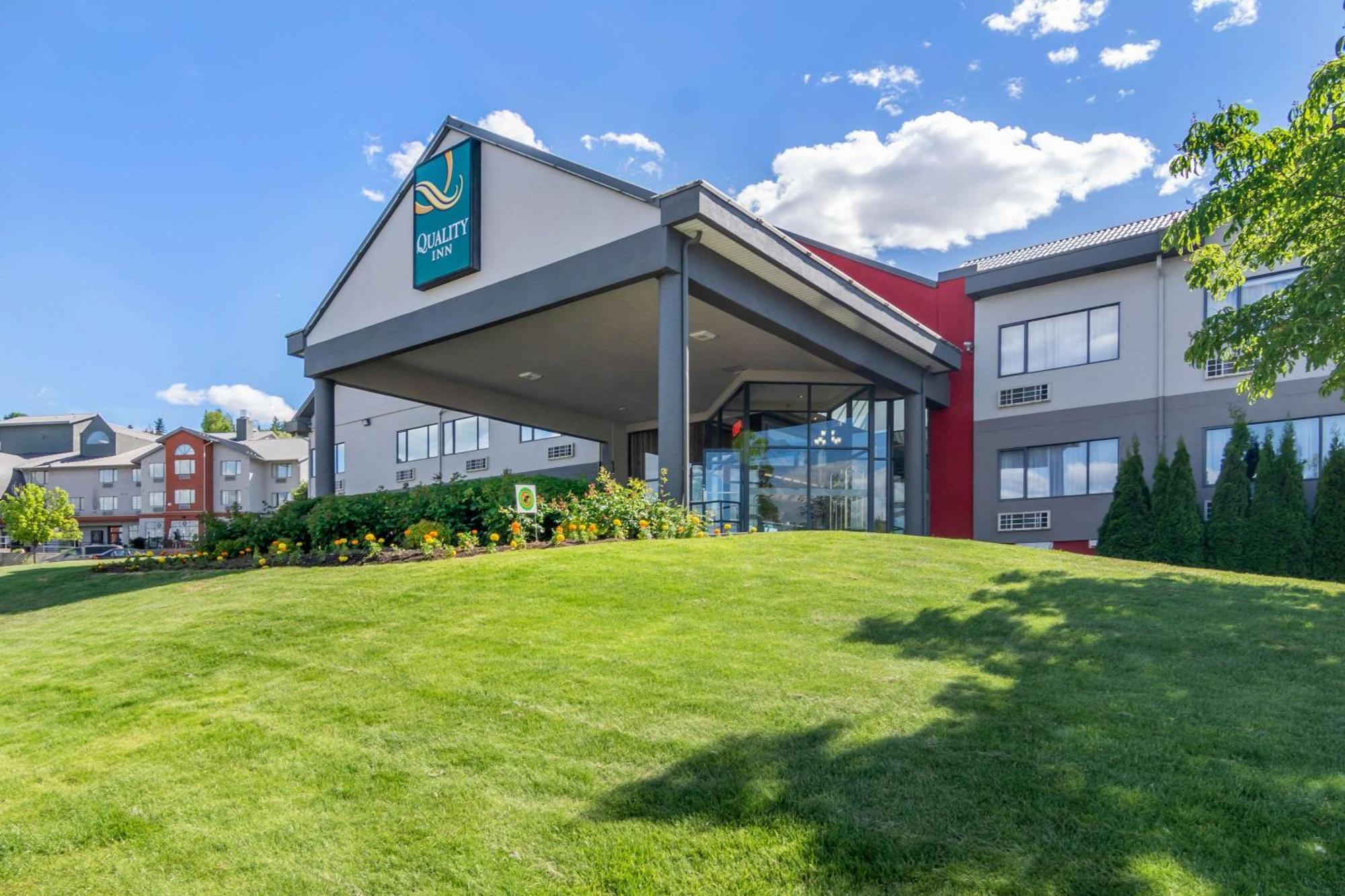 Quality Inn Kamloops Eksteriør billede