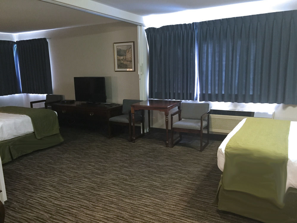 Quality Inn Kamloops Eksteriør billede